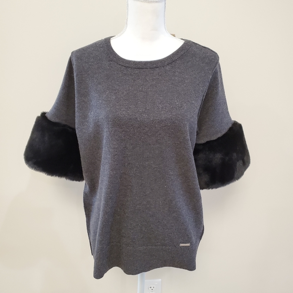 MICHAEL Michael kors women's top. Size M. NWT